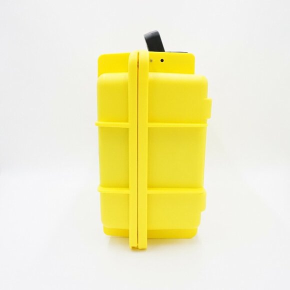 INVICTA YELLOW PATCH DIVER WATCH CASE WITH BLUETOOTH SPEAKER AND FLASHLIGHT - Picture 5 of 5